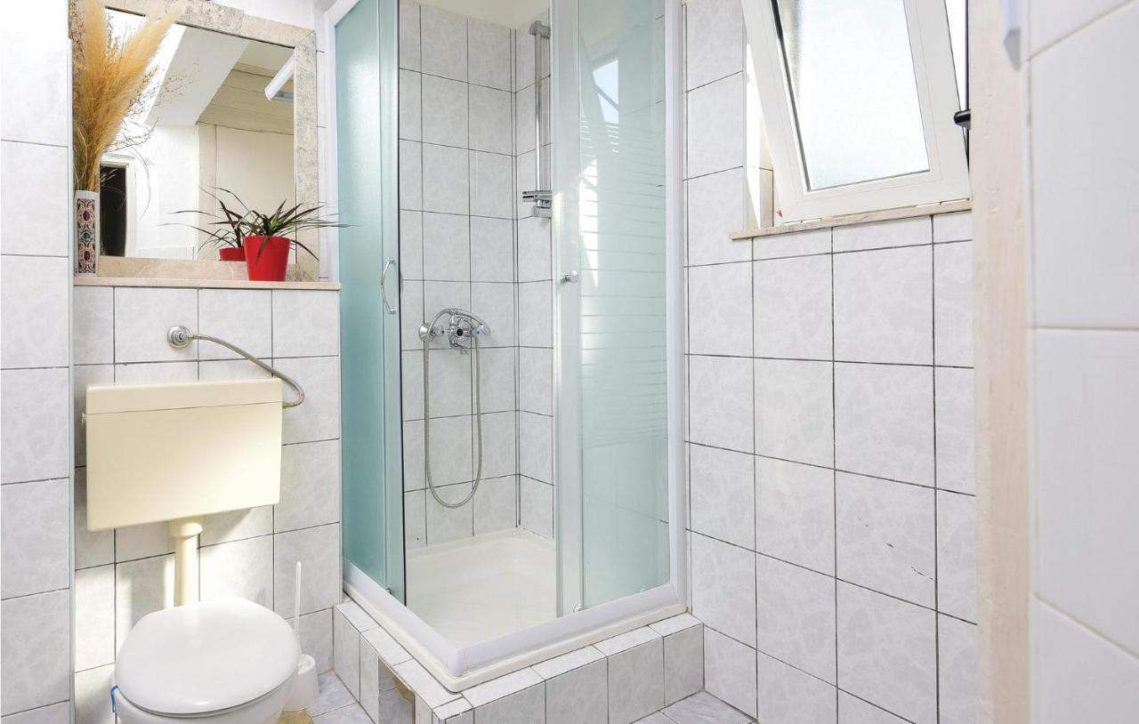 4 Bedroom Lovely Home In Жуляна Экстерьер фото